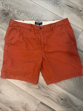 Abercrombie & Fitch Men’s Rust Orange Flat Front Shorts